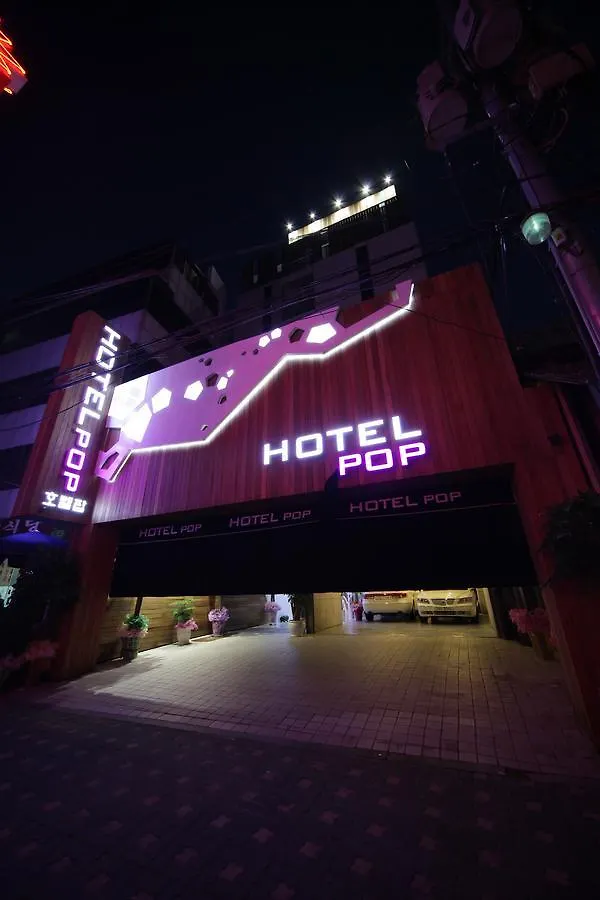 Hotel Pop Jongno Seoel 3*,
