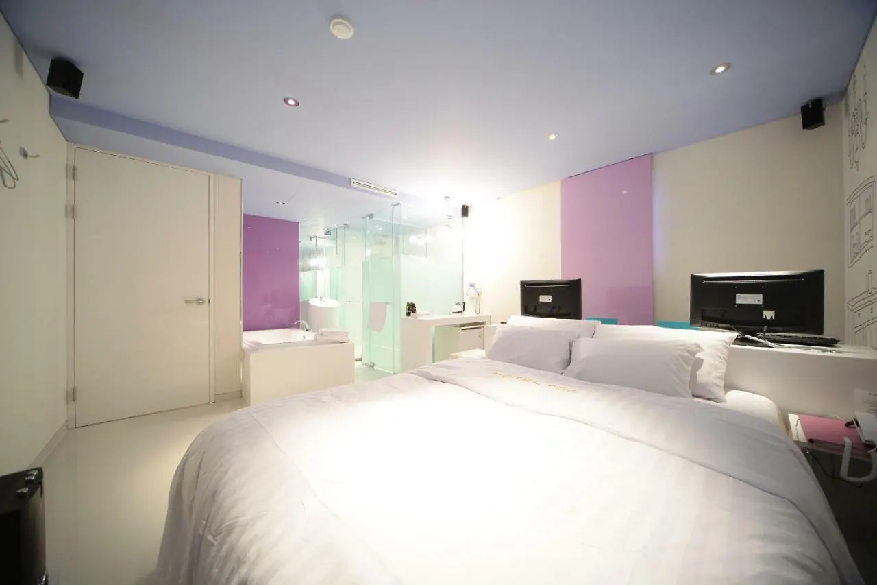 *** Motel Hotel Pop Jongno Seoel Zuid-Korea